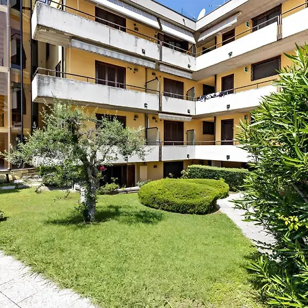 Апартаменты Moonlight - Terrazza Vista E Piscina